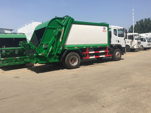 福田壓縮垃圾車(chē)價(jià)格與人力環(huán)衛(wèi)垃圾車(chē) 城市清潔的雙重選擇